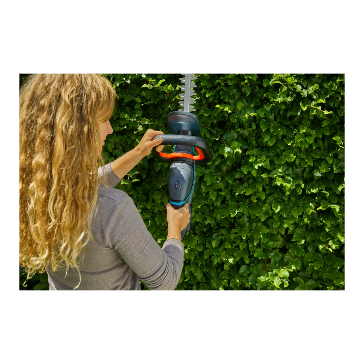 GARDENA ComfortCut 60/18V P4A Hedge Trimmer, Cordless, Anthracite