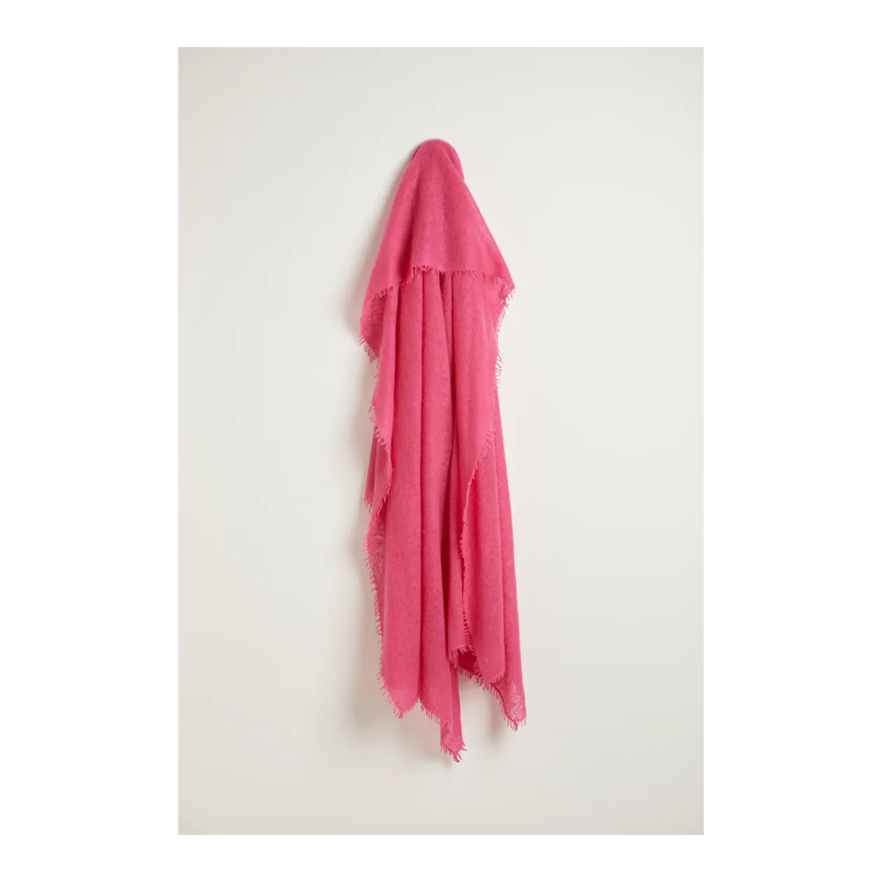 Bakaree Cashmere Scarf, Raspberry Sorbet