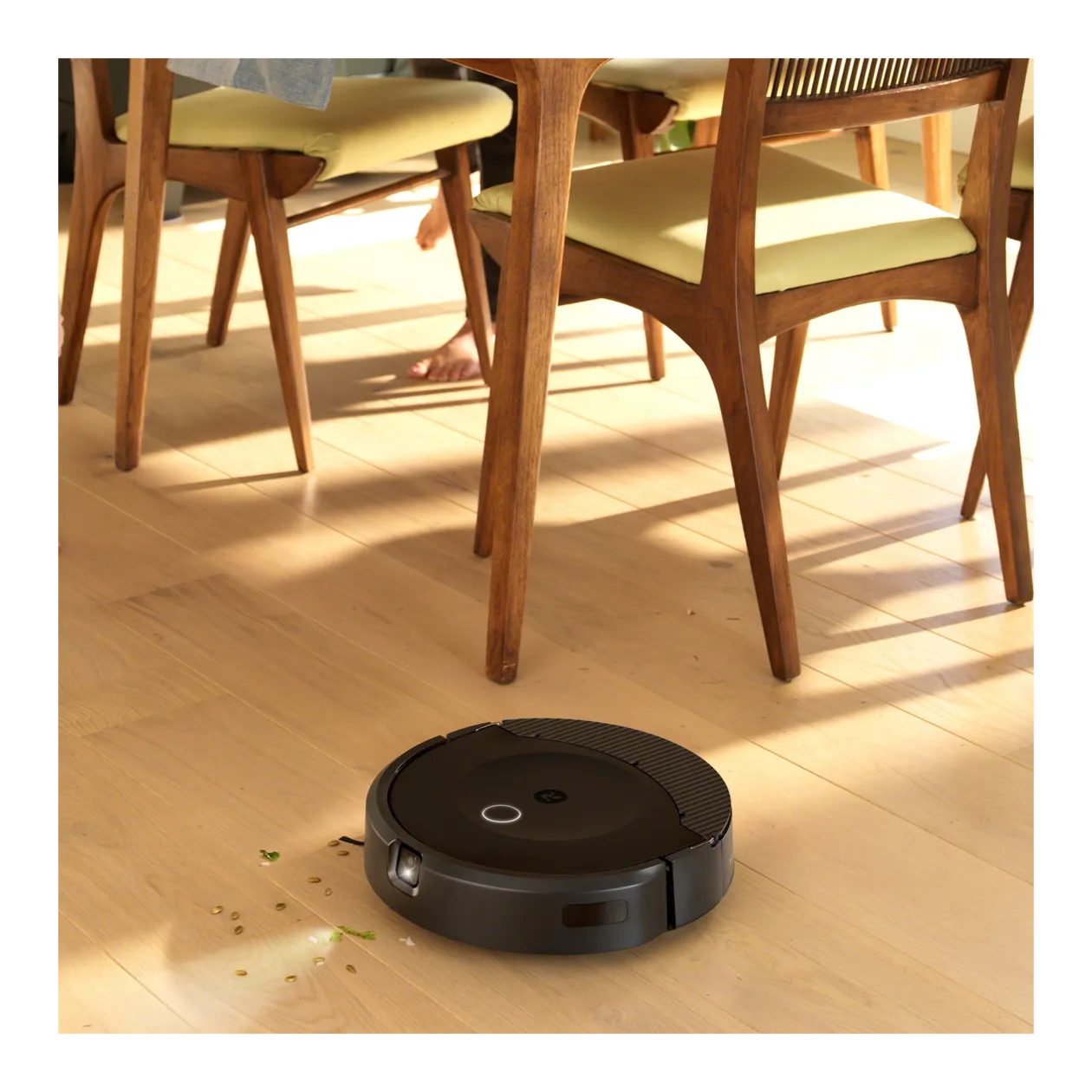 iRobot® Roomba Combo® 10 Max Saug- und Wischroboter + AutoWash™ Dock, Schwarz