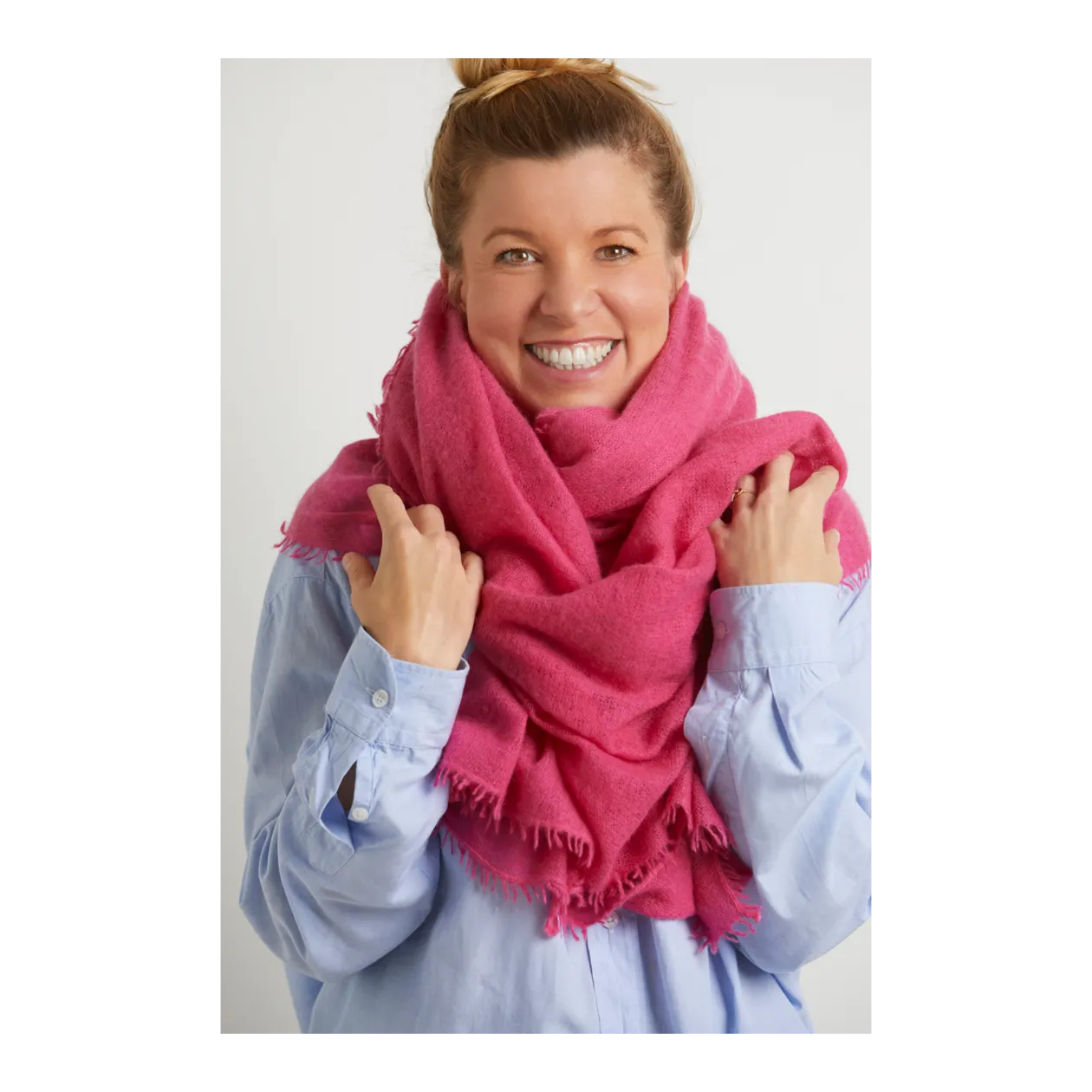 Bakaree Cashmere Scarf, Raspberry Sorbet