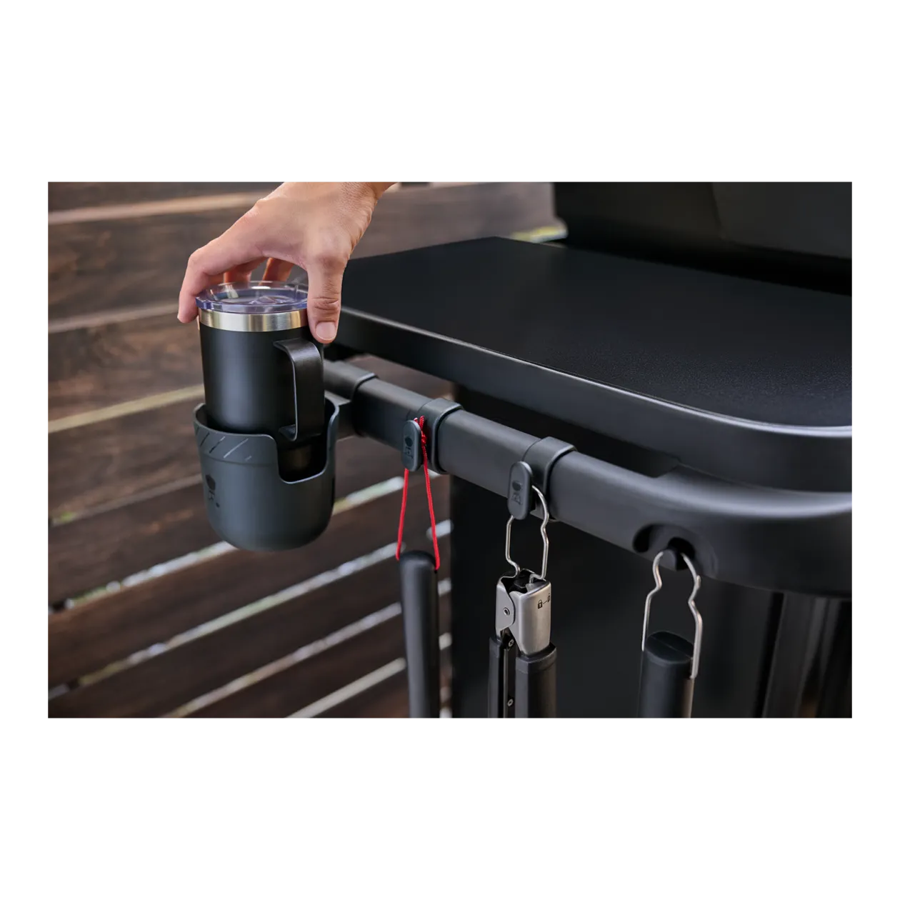 Weber® Works™ Jeu de fixations pour accessoires, noir