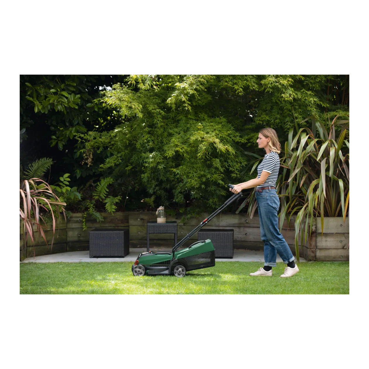 Bosch CityMower 18V-32-300 Tondeuse à gazon sans fil, Forest Green