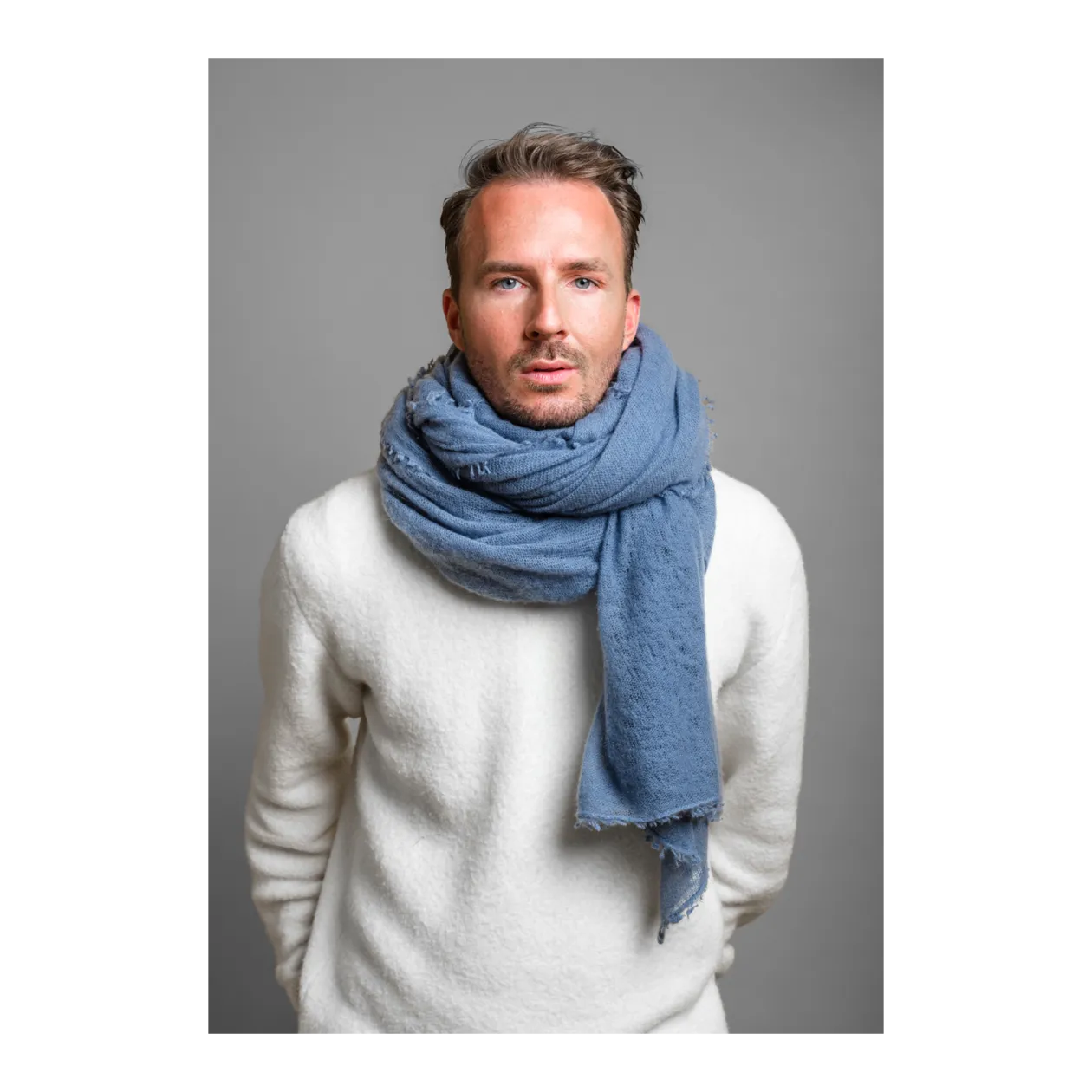 Bakaree Cashmere Scarf, China Blue