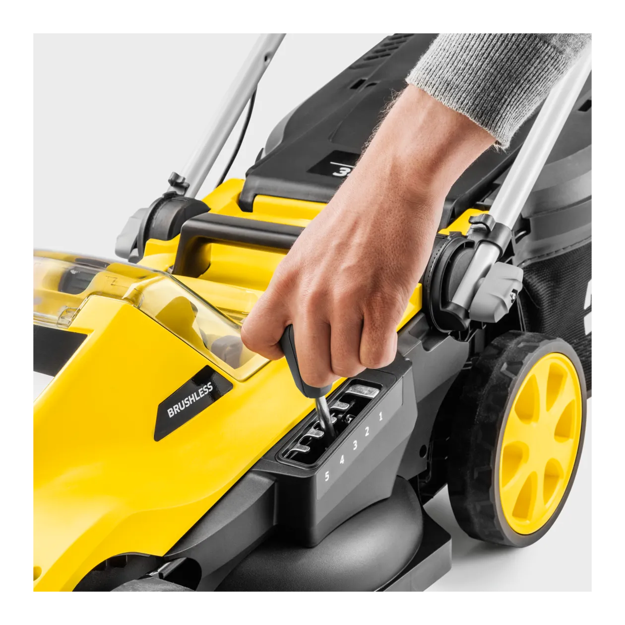 Kärcher LMO 3-18 Battery Set Cordless Lawn Mower, Yellow