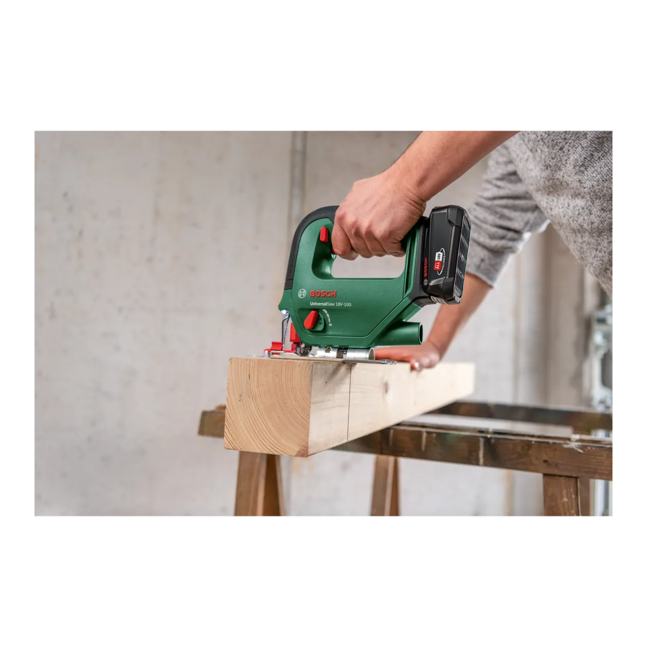 Bosch UniversalSaw 18V-100 Cordless Jigsaw, Classic Green