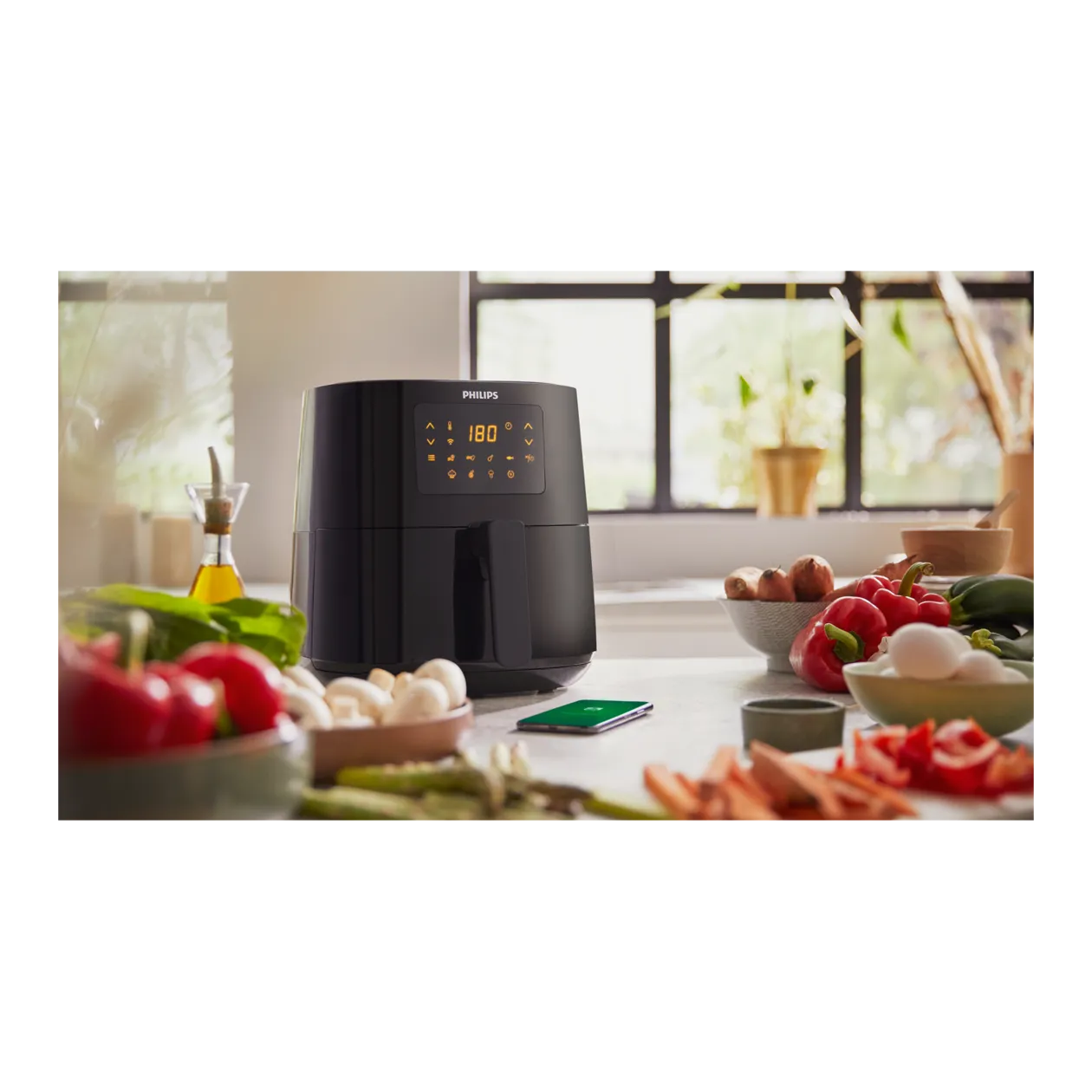 Philips Essential Connected Airfryer Compact Hot Air Fryer, Black