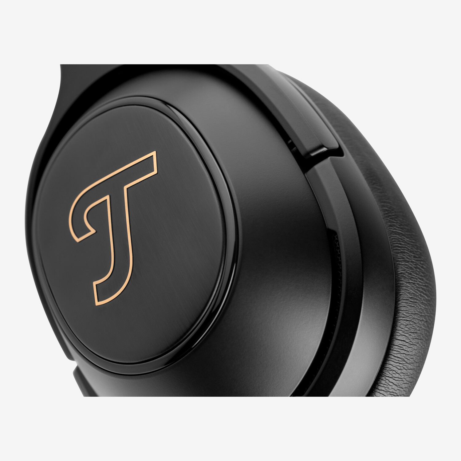 Teufel noise outlet cancelling headphones