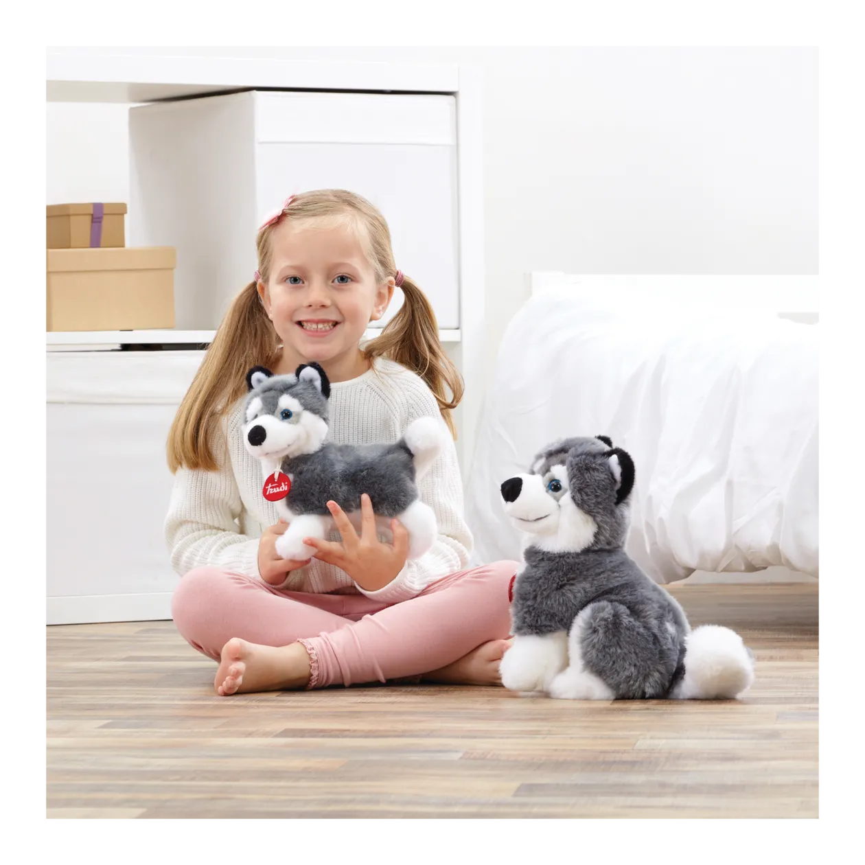 Trudi Classics Husky Marcus Cuddly Toy, 20 cm, White/Grey