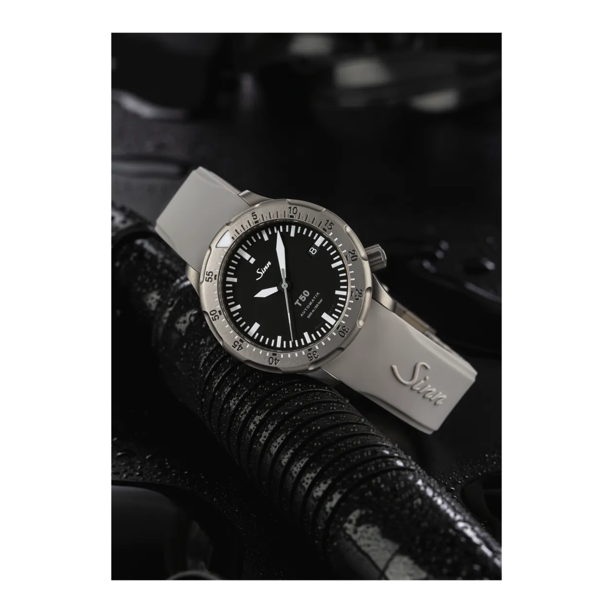 Sinn T50 Orologio da immersione, nero / toni argento