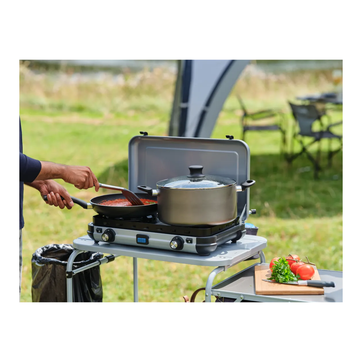 Campingaz® Camping Kitchen™ 2 Maxi CV Réchaud à gaz, argenté/noir